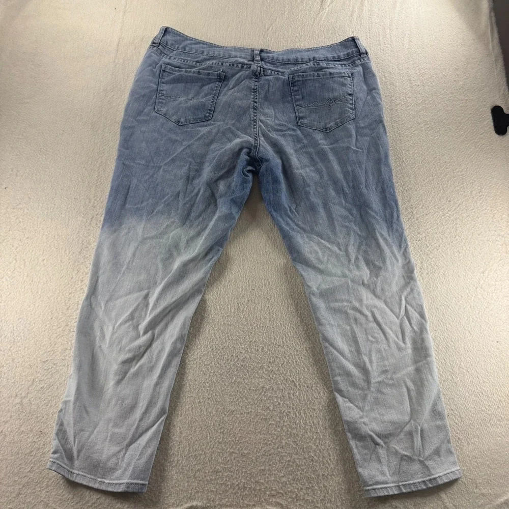 Soho Jeans New York Boyfriend Jeans Womens 18 Light Wash Distressed Ombre Good